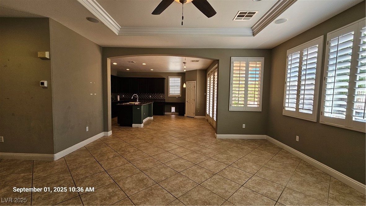 10830 Del Rudini Street Property Photo 7