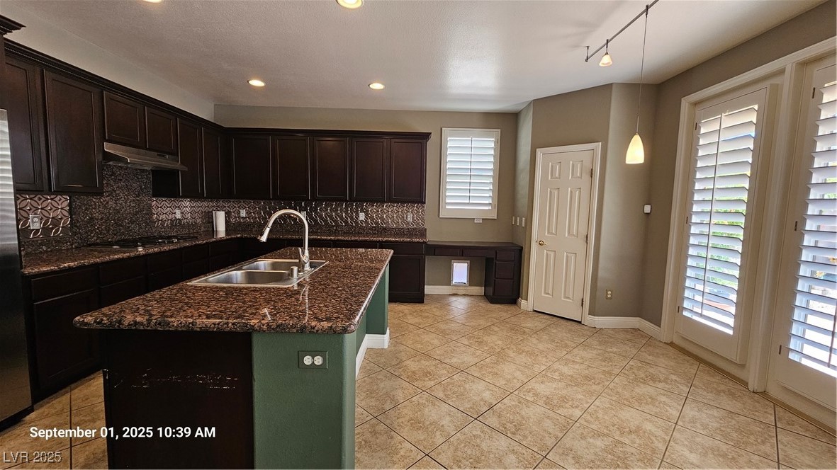 10830 Del Rudini Street Property Photo 12