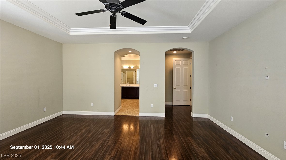 10830 Del Rudini Street Property Photo 15