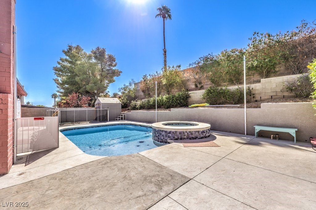 4095 Ridgewood Avenue Property Photo 24