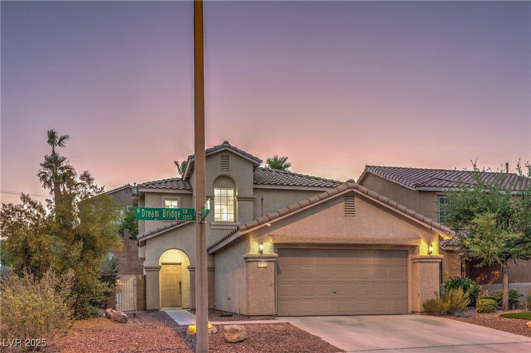 1201 Dream Bridge Drive Property Photo 4