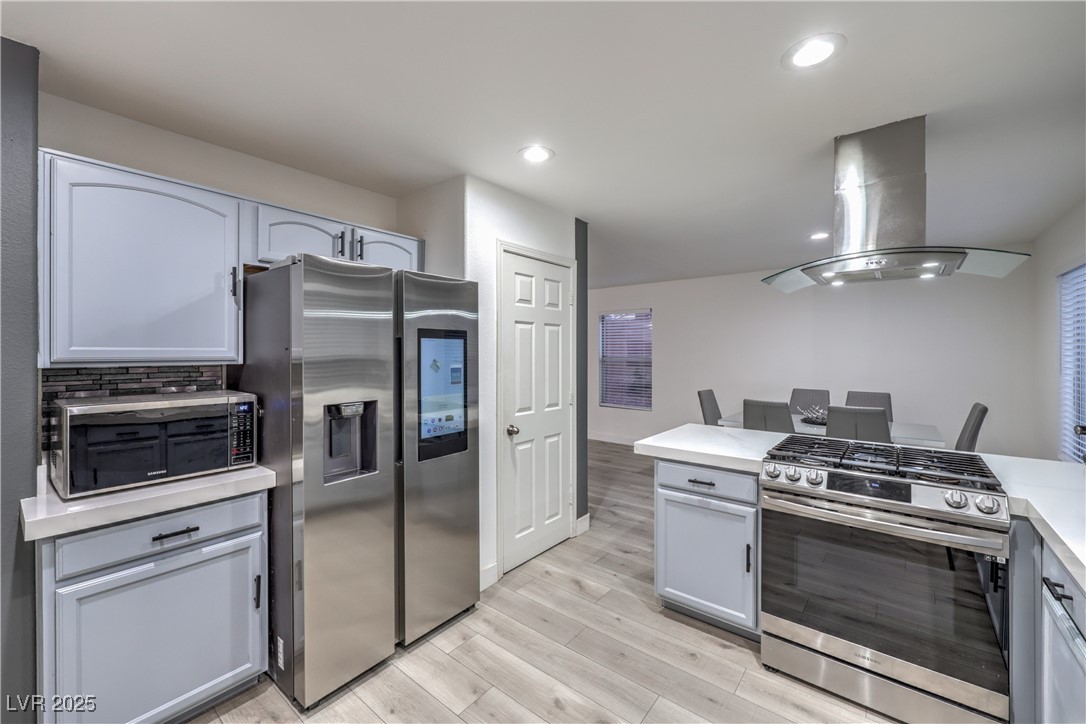 1201 Dream Bridge Drive Property Photo 6