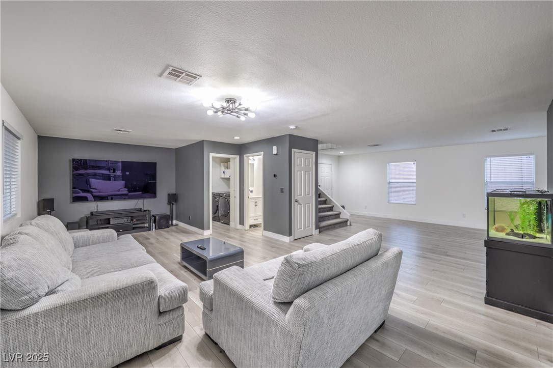 1201 Dream Bridge Drive Property Photo 14