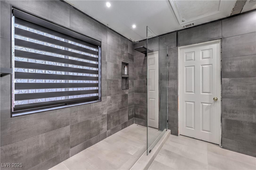 1201 Dream Bridge Drive Property Photo 22