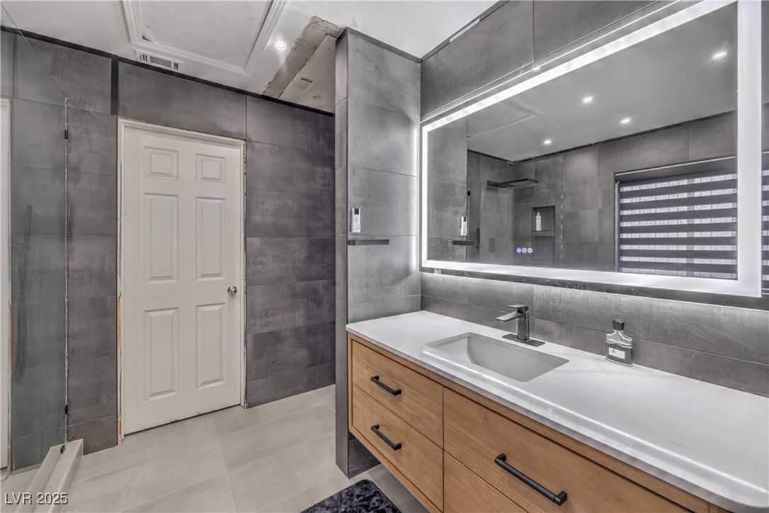 1201 Dream Bridge Drive Property Photo 24