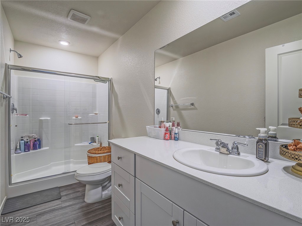 483 Waterfall Cove Court Property Photo 12