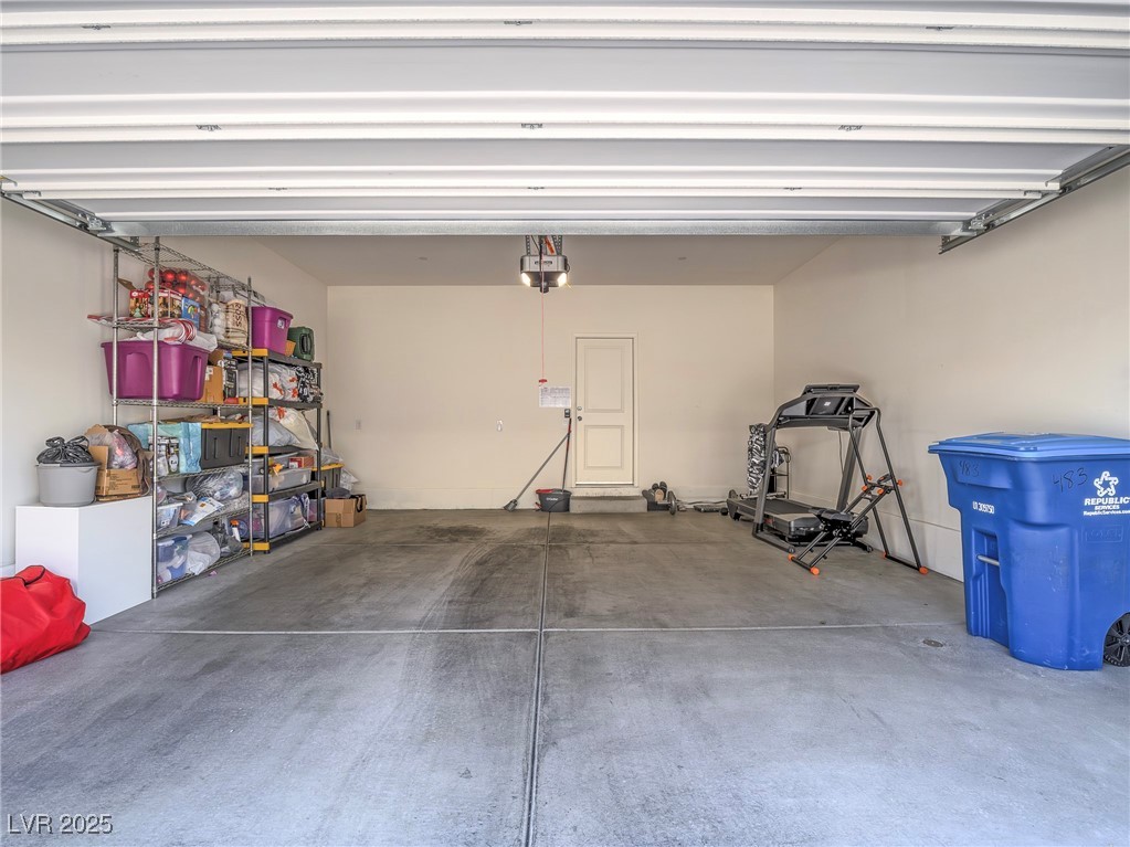 483 Waterfall Cove Court Property Photo 19