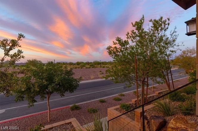 805 East Sunset Road Property Photo 28