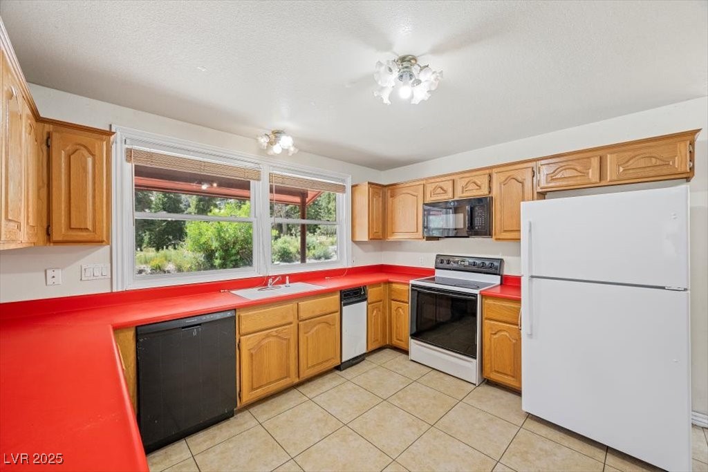 360 Echo Road Property Photo 10