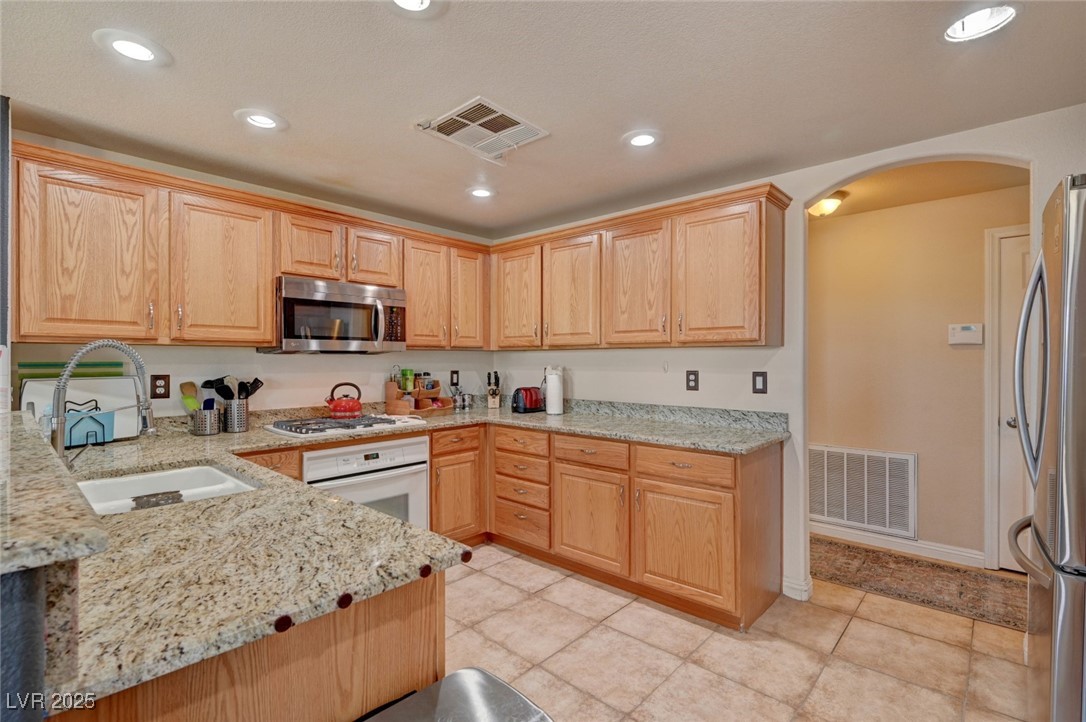 820 Canterra Street 1056 Property Photo 14