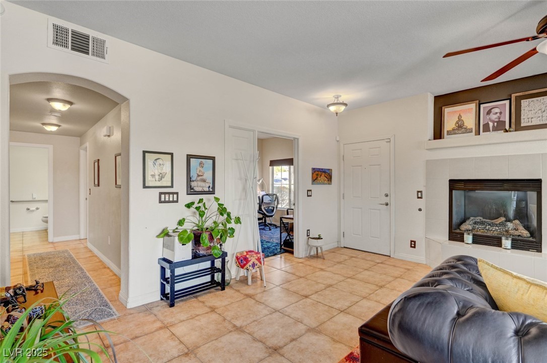 820 Canterra Street 1056 Property Photo 15