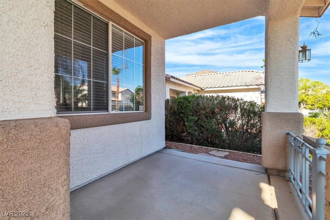 2579 Anchorgate Drive Property Photo 3