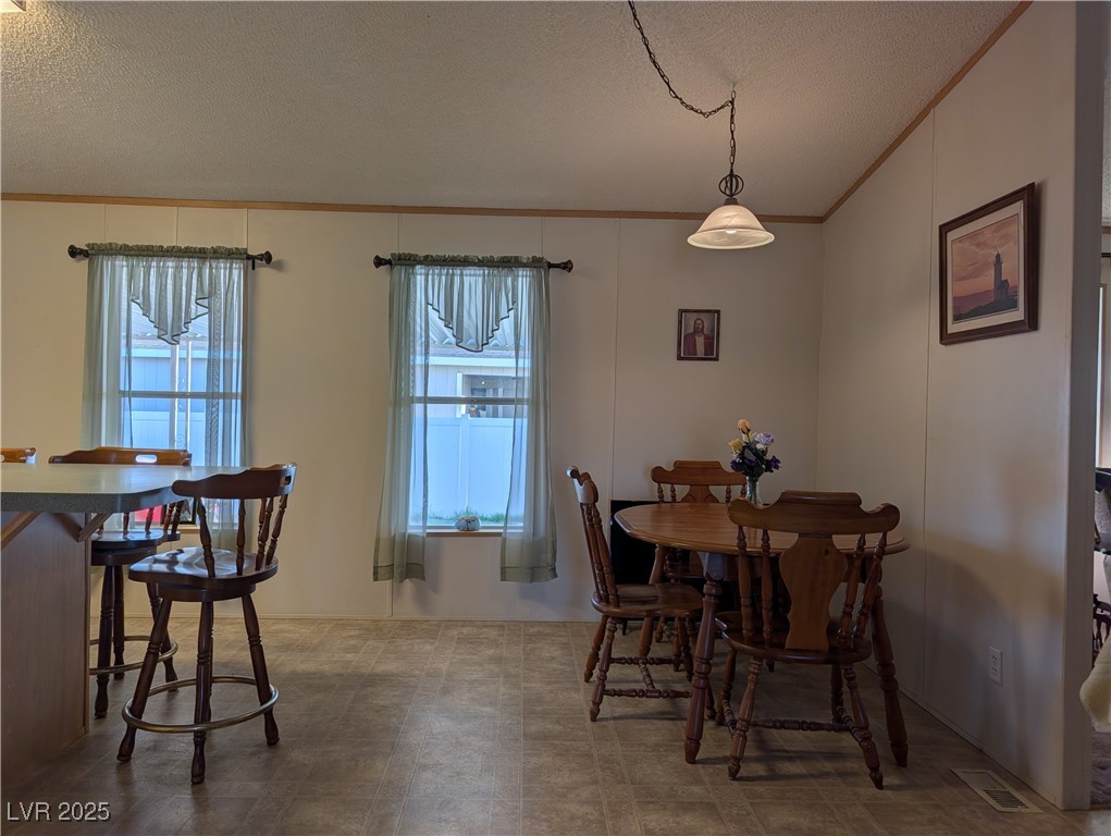 735 Condie Street Property Photo 8