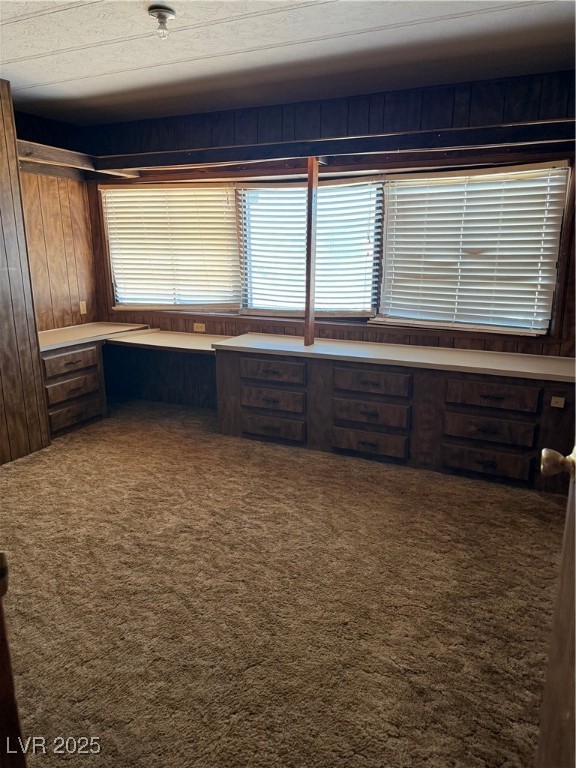 2050 Lewis Street Property Photo 13