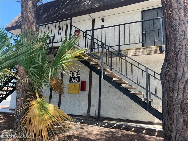 4364 Tara Avenue 2 Property Photo 1