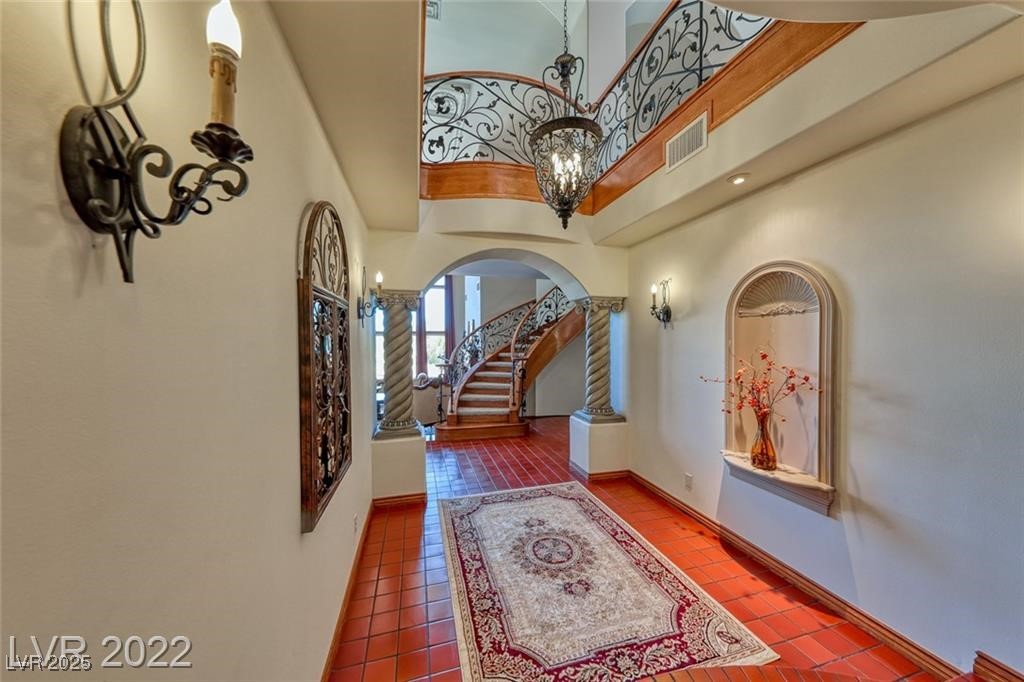 220 Hallett Cove Court Property Photo 10