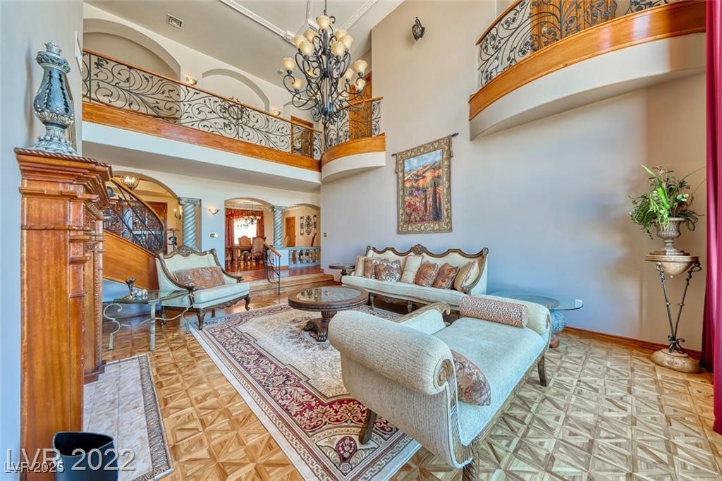 220 Hallett Cove Court Property Photo 13