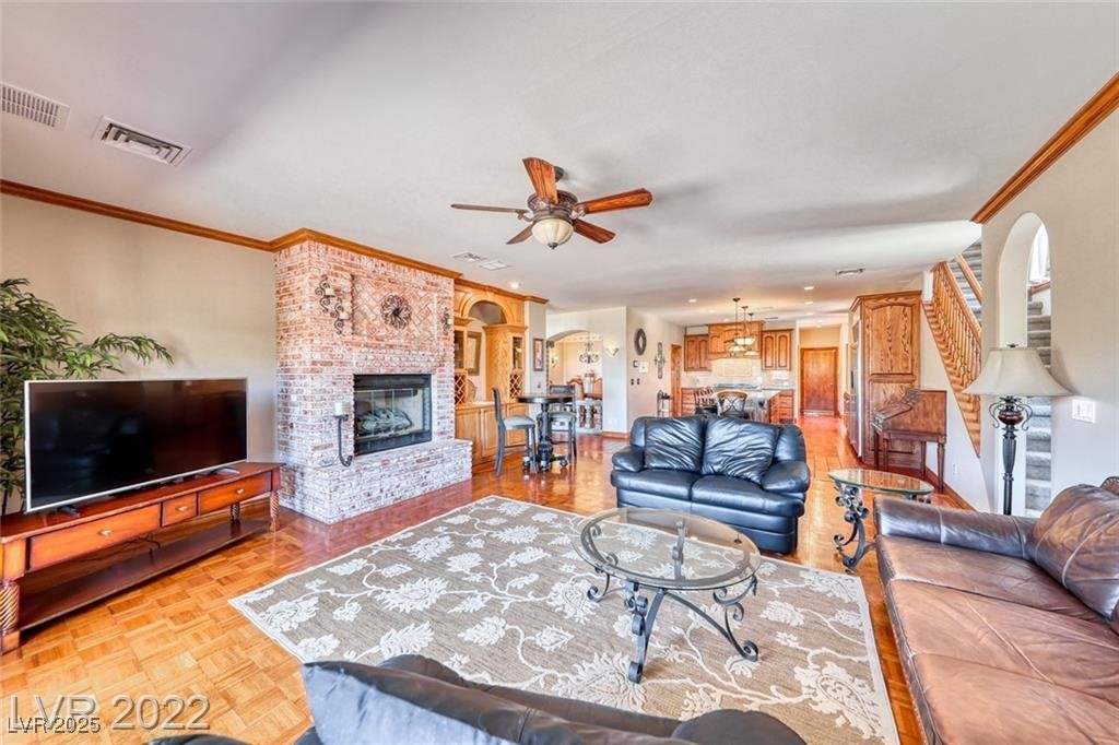 220 Hallett Cove Court Property Photo 26