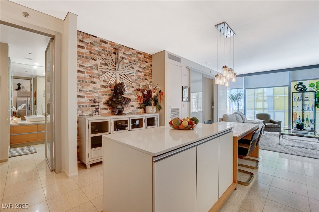 3722 Las Vegas Boulevard 1711 Property Photo 8
