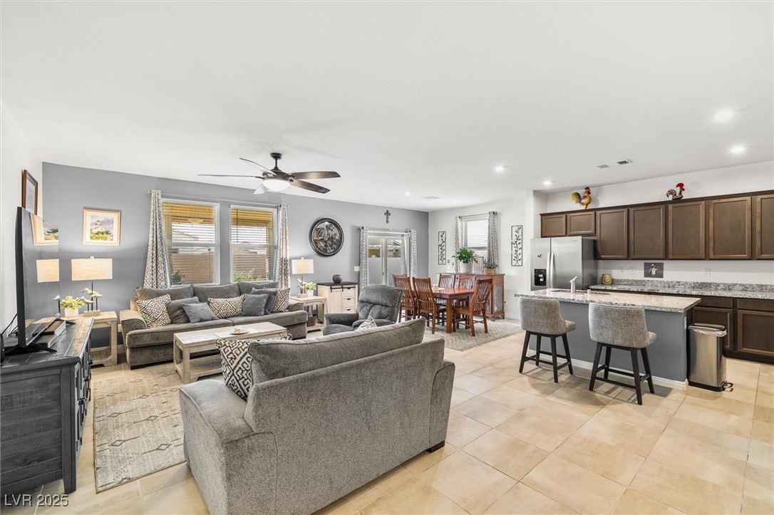 3593 East Malheur Avenue Property Photo 10