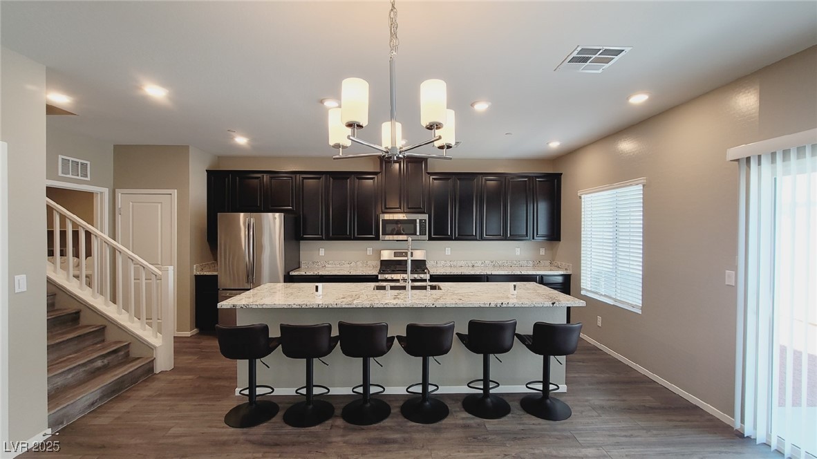 544 Teovani Street 915 Property Photo 4