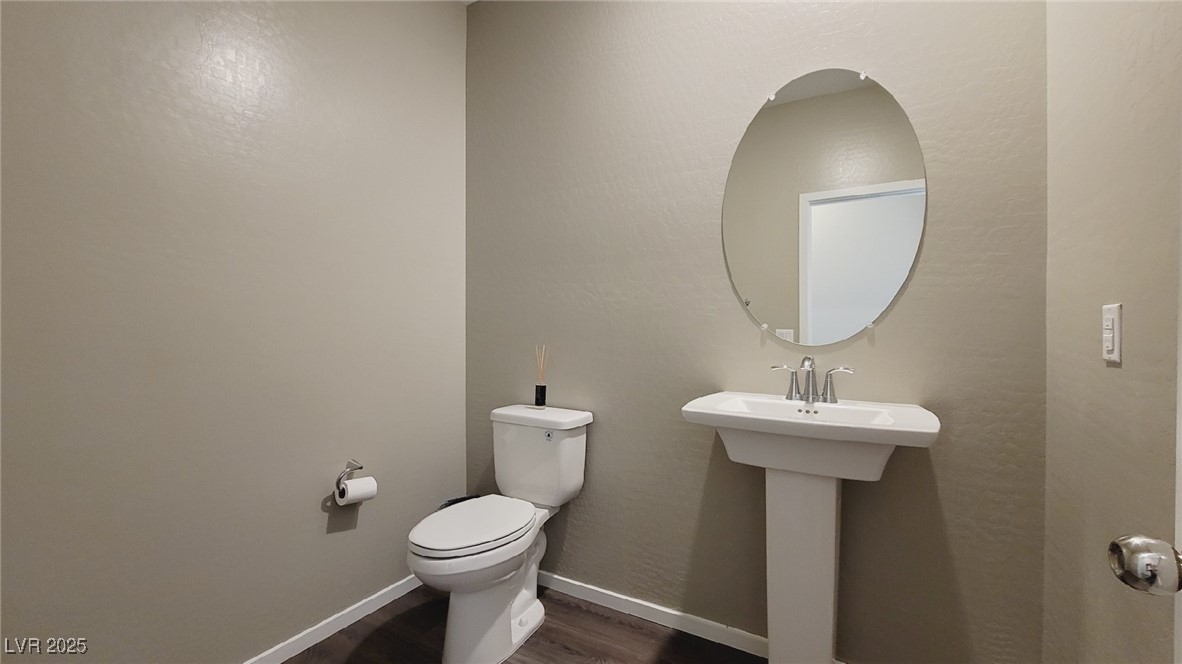 544 Teovani Street 915 Property Photo 9