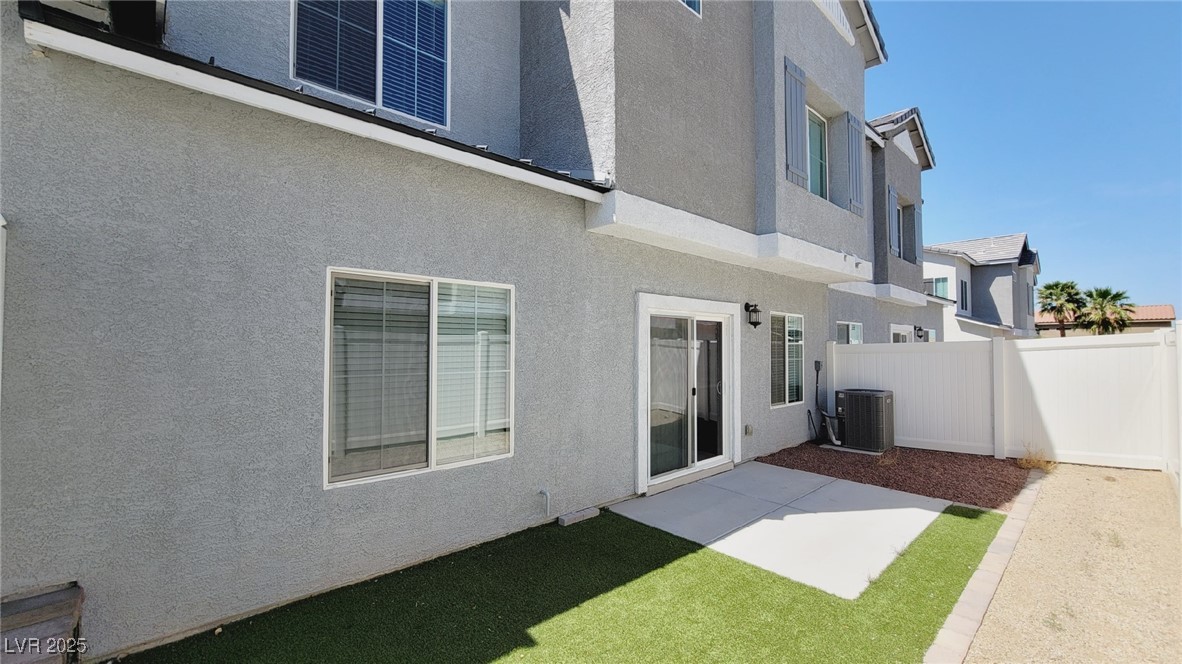 544 Teovani Street 915 Property Photo 24