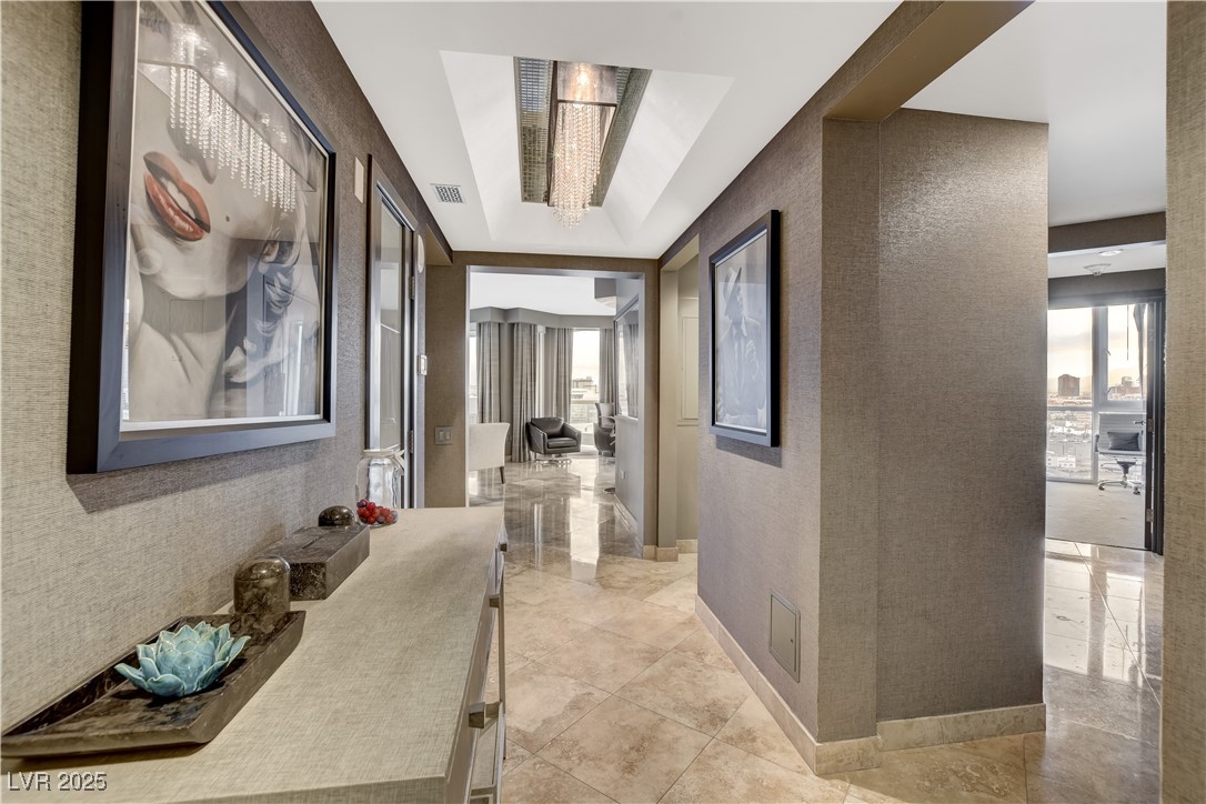 2877 Paradise Road 1605 Property Photo 4