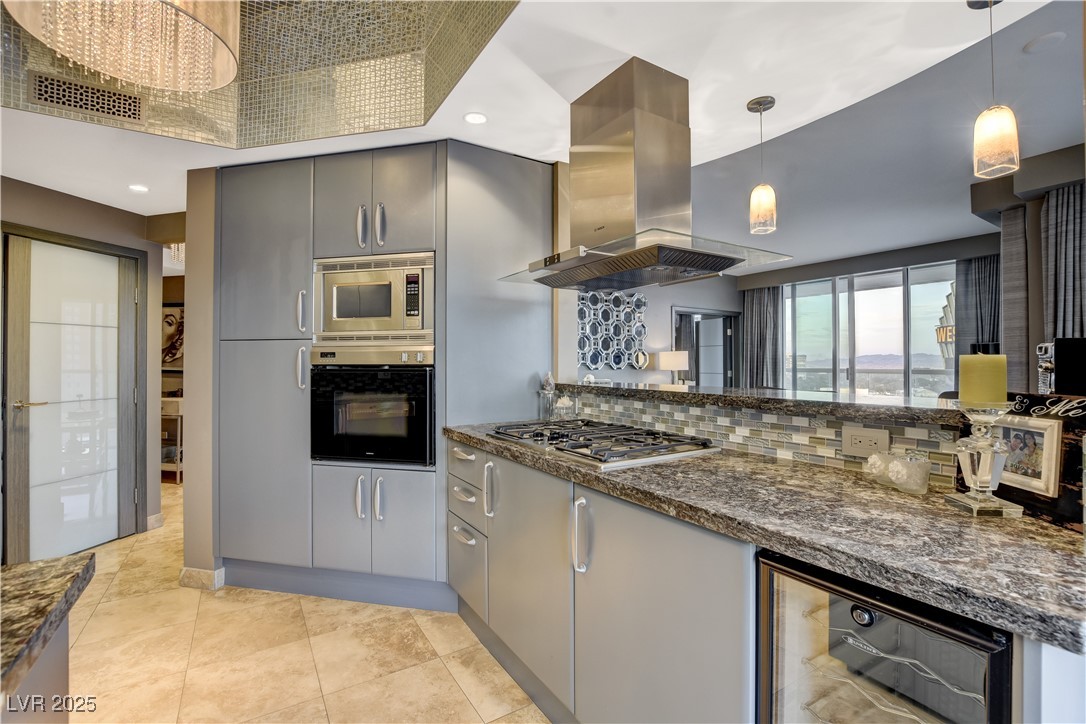 2877 Paradise Road 1605 Property Photo 12