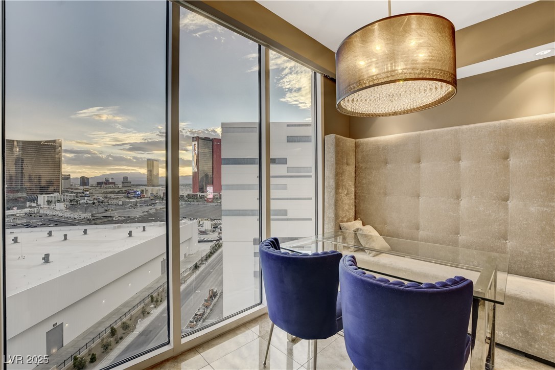 2877 Paradise Road 1605 Property Photo 14