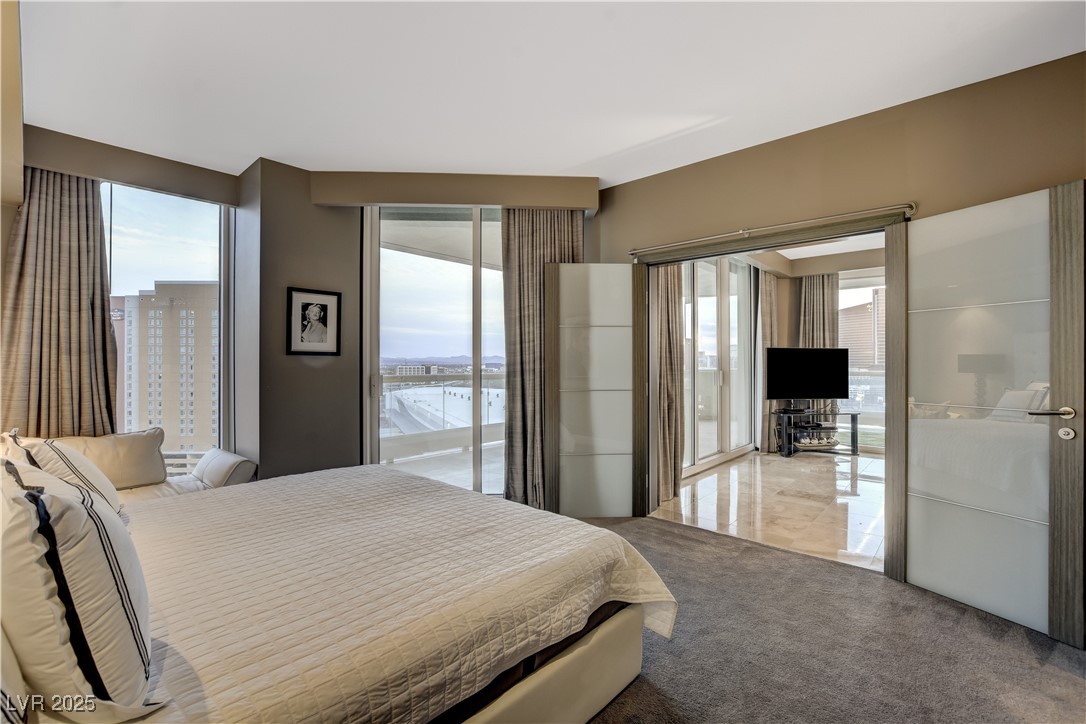 2877 Paradise Road 1605 Property Photo 22