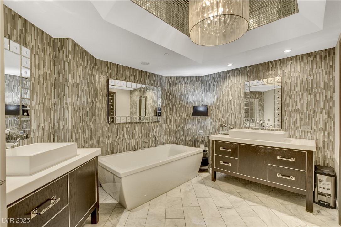 2877 Paradise Road 1605 Property Photo 27