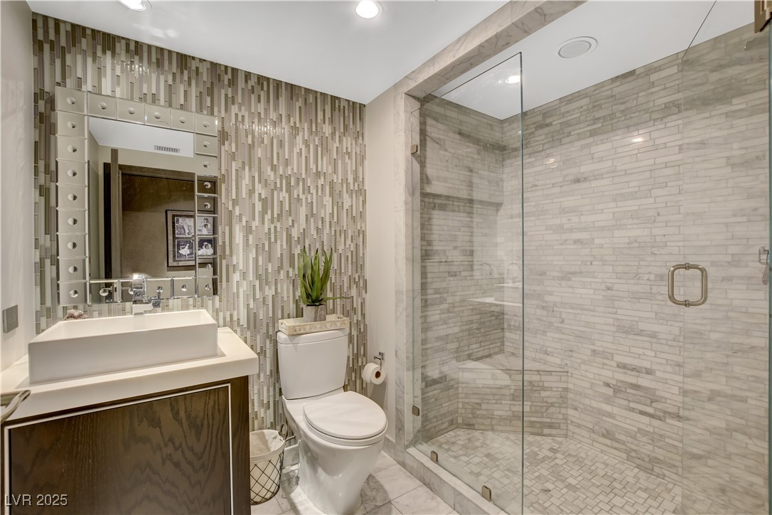 2877 Paradise Road 1605 Property Photo 30