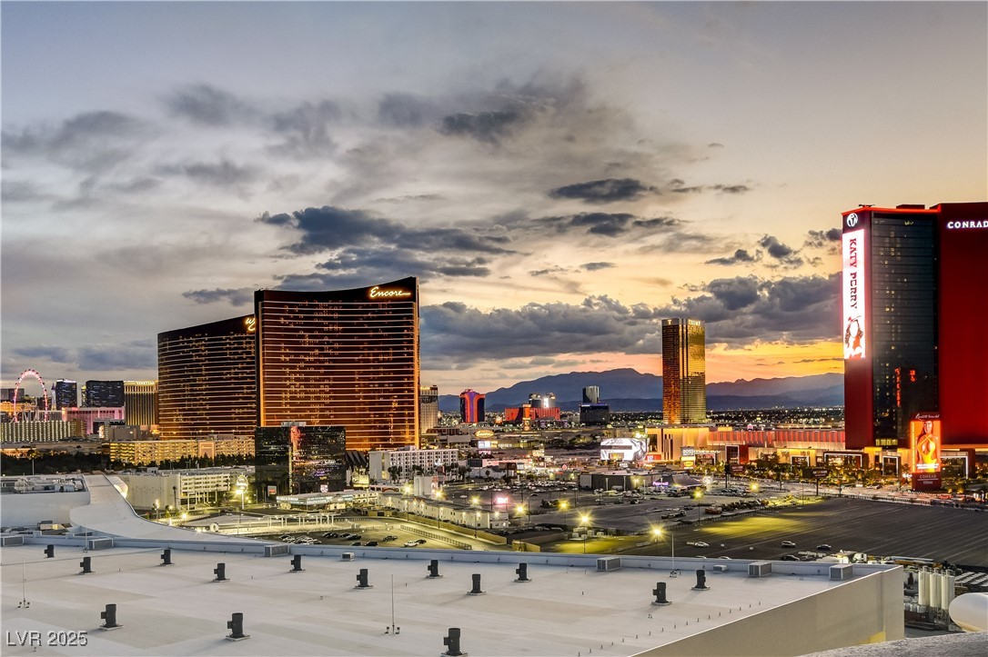 2877 Paradise Road 1605 Property Photo 39