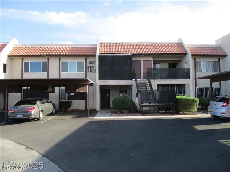 1675 Jupiter Court C Property Photo 2