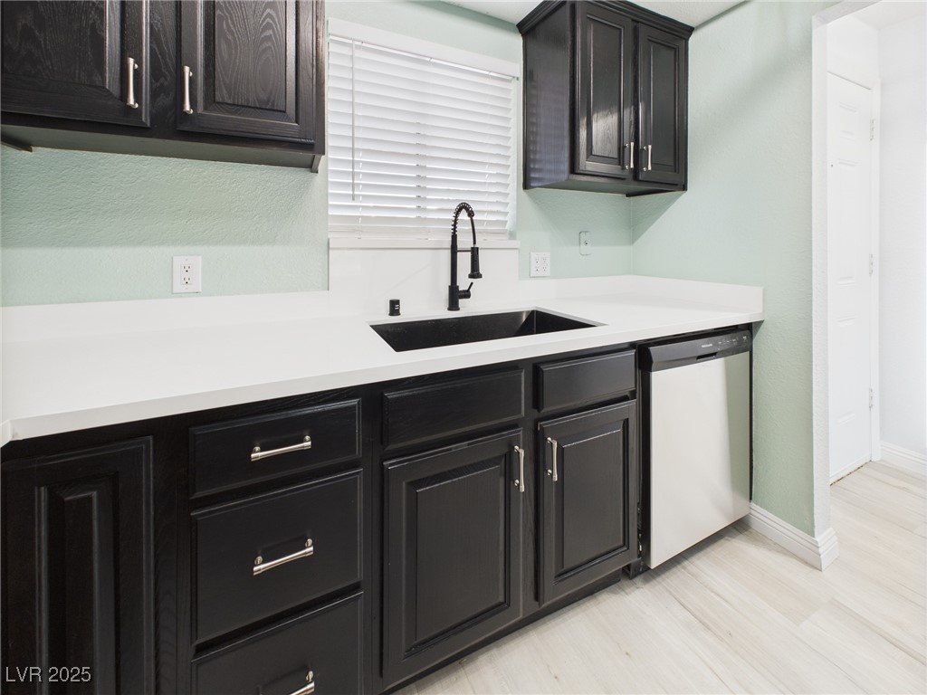 1675 Jupiter Court C Property Photo 14