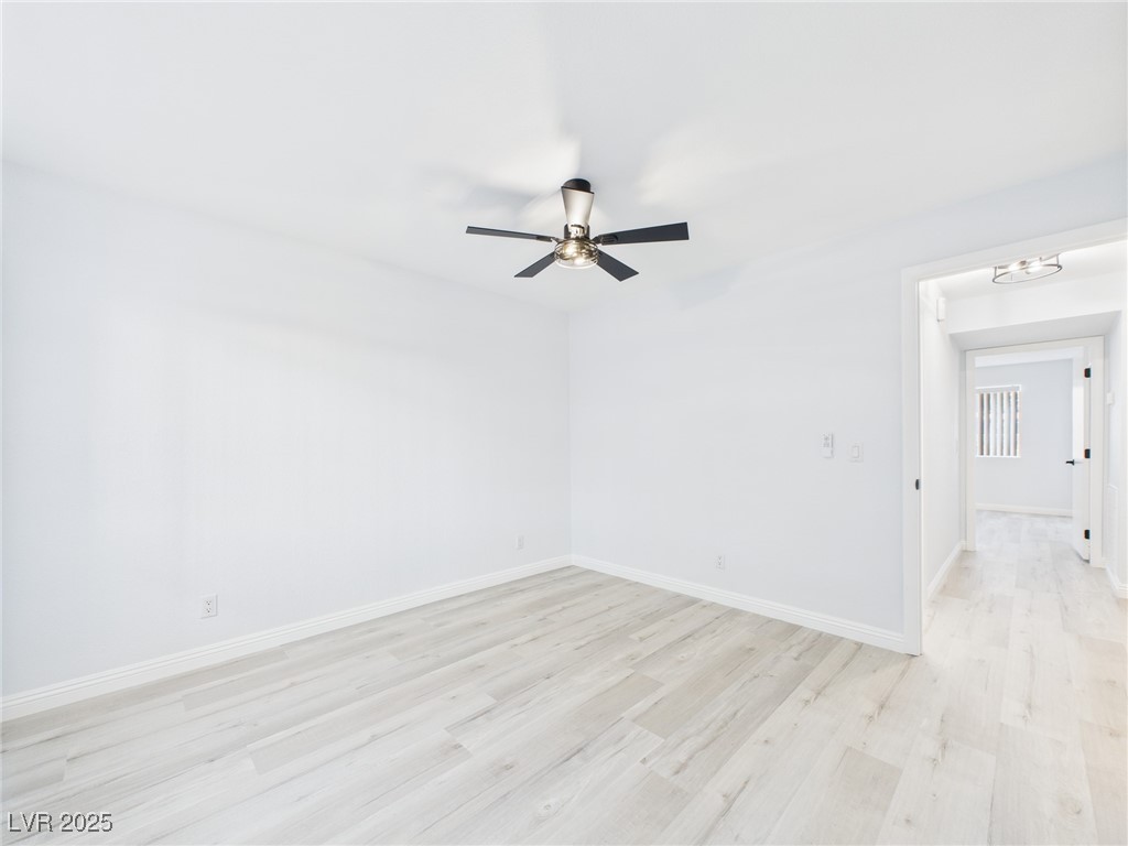 1675 Jupiter Court C Property Photo 19