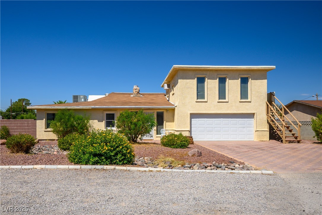 1831 Castleberry Lane Property Photo 3