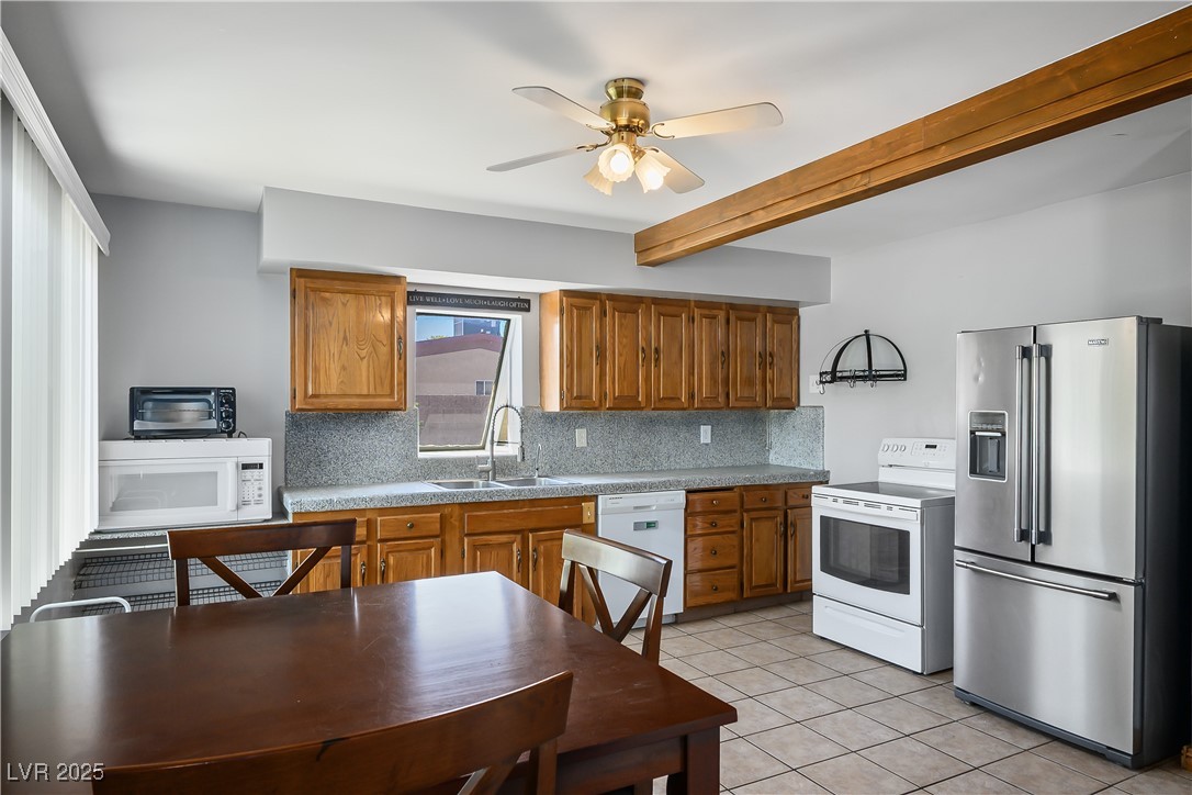 1831 Castleberry Lane Property Photo 14