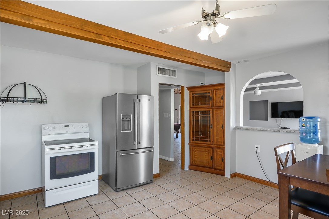 1831 Castleberry Lane Property Photo 15