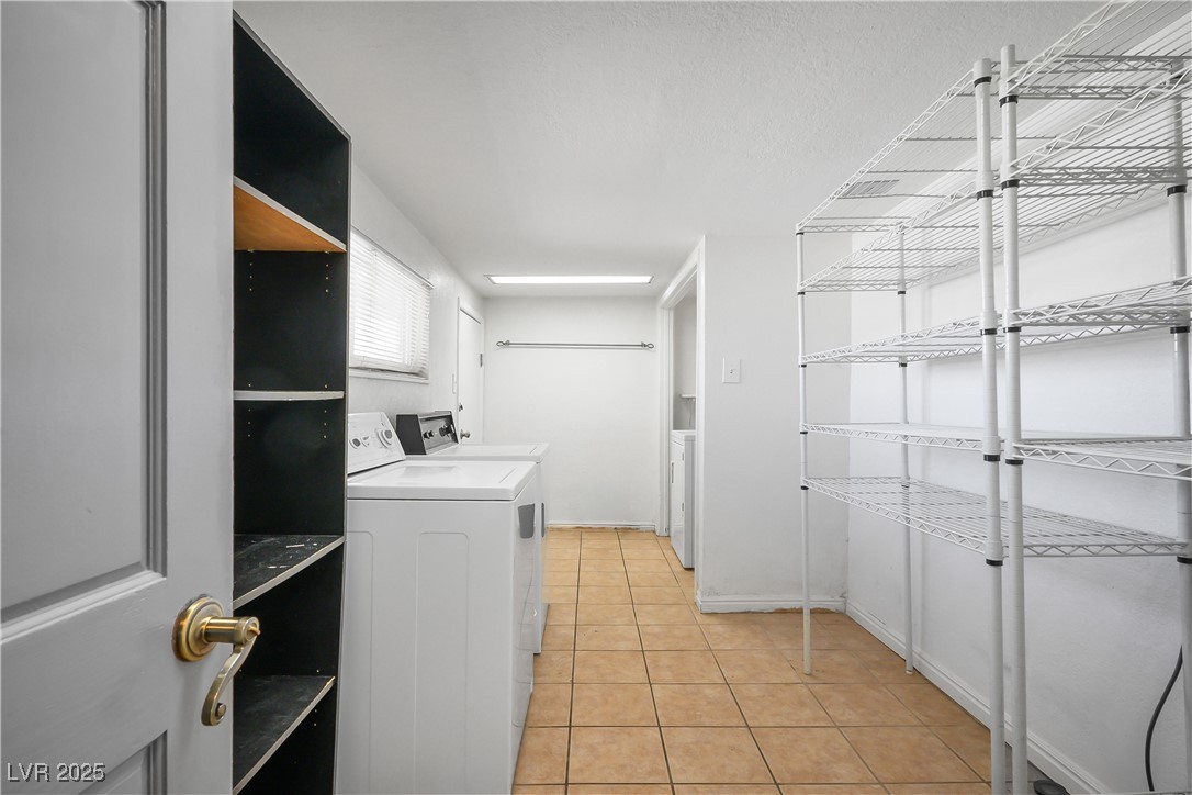 1831 Castleberry Lane Property Photo 22