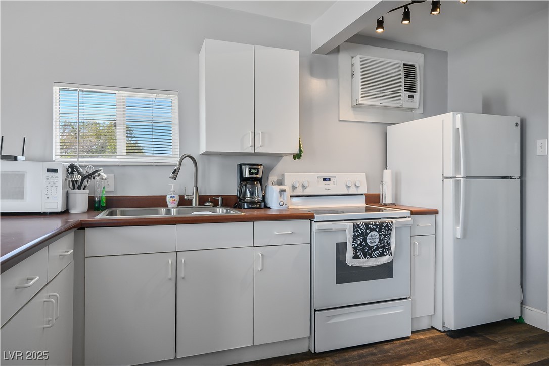 1831 Castleberry Lane Property Photo 29