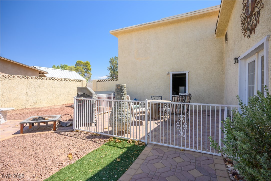 1831 Castleberry Lane Property Photo 33