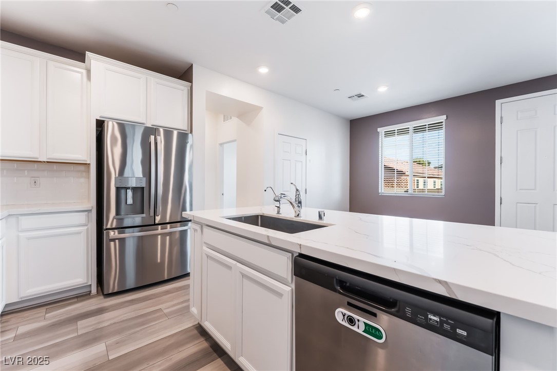 5730 Sky Pointe Drive 144 Property Photo 8