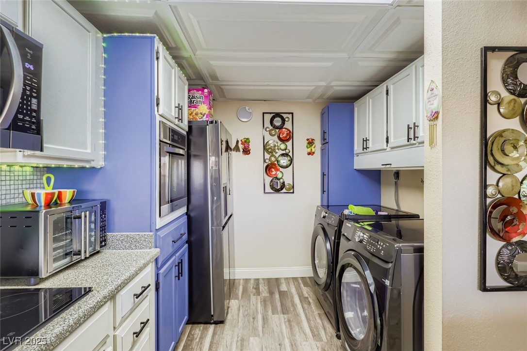 725 North Royal Crest Circle 223 Property Photo 14