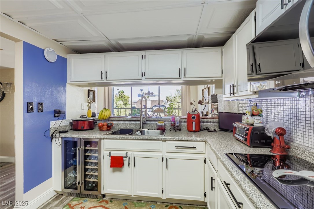 725 North Royal Crest Circle 223 Property Photo 15