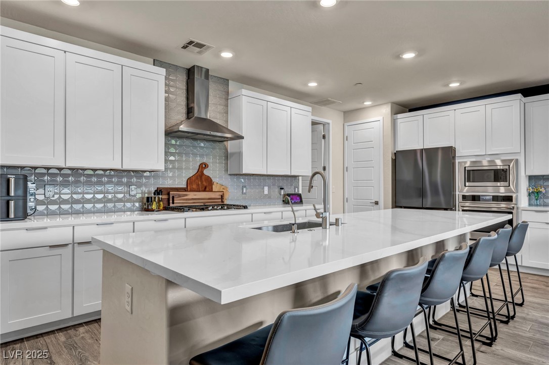 9641 Balais Drive Property Photo 14