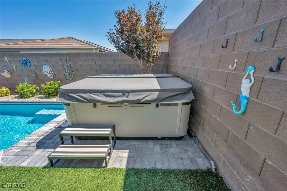 9641 Balais Drive Property Photo 43