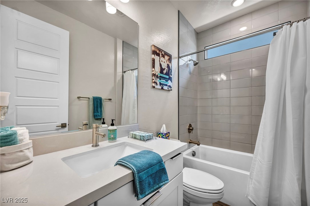 9641 Balais Drive Property Photo 58