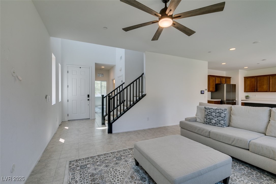 10376 Sadie Blake Avenue Property Photo 4